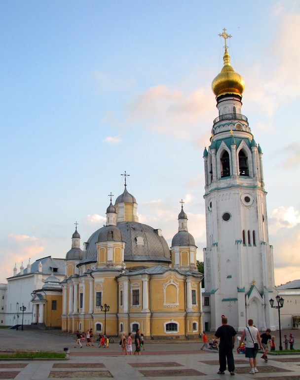 Город Вологда. Кремль. Лето 2009.