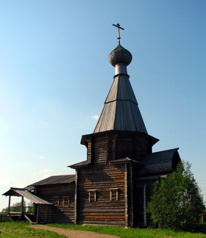 с. Ферапонтово Вологодская обл., Кирилловский р-на. Церковь Нила Сорского. Лето 2009.