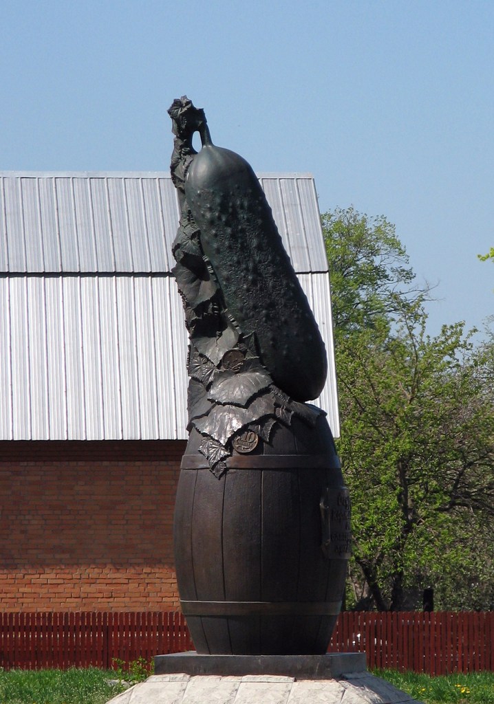 Московская область, город Луховицы. Весна 2011.