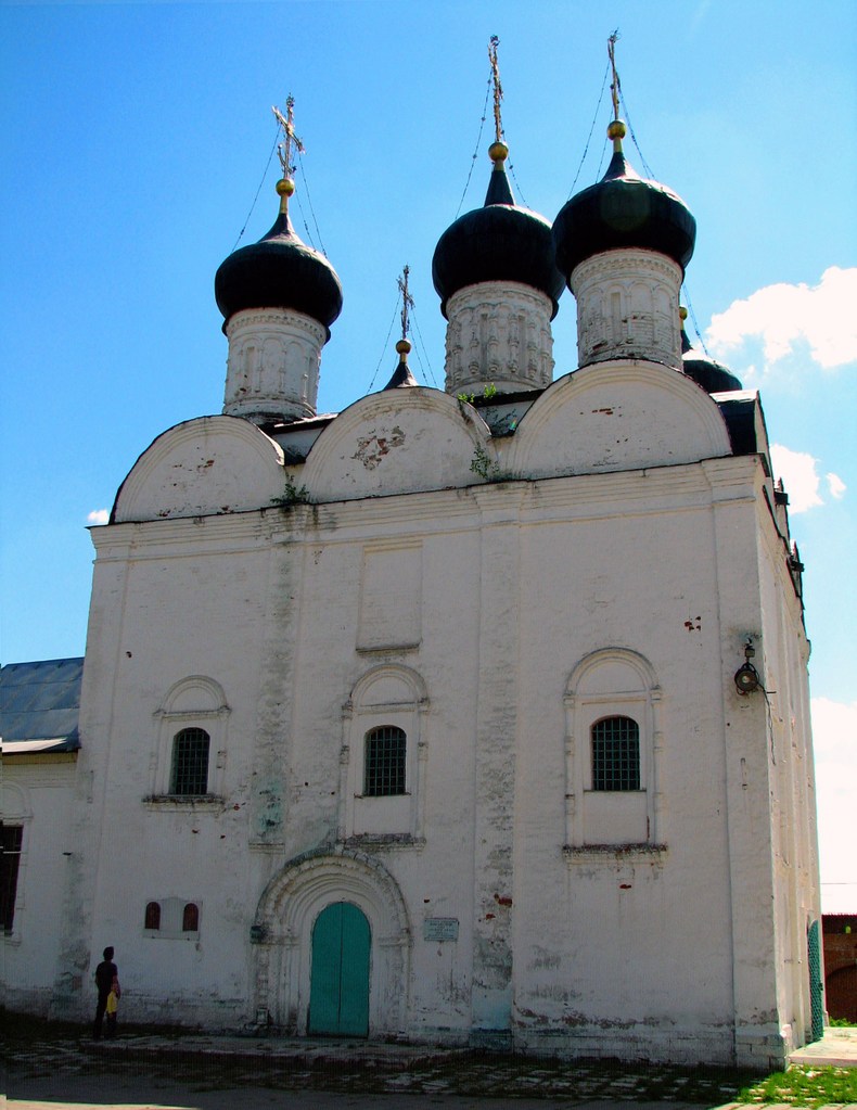 Московская область, г. Зарайск. Кремль. Весна 2011.