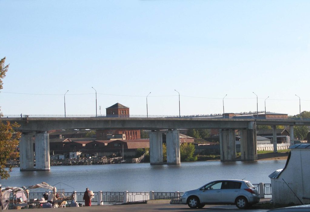 р. Кострома, вид от Ипатьевского монастыря. Осень 2009.