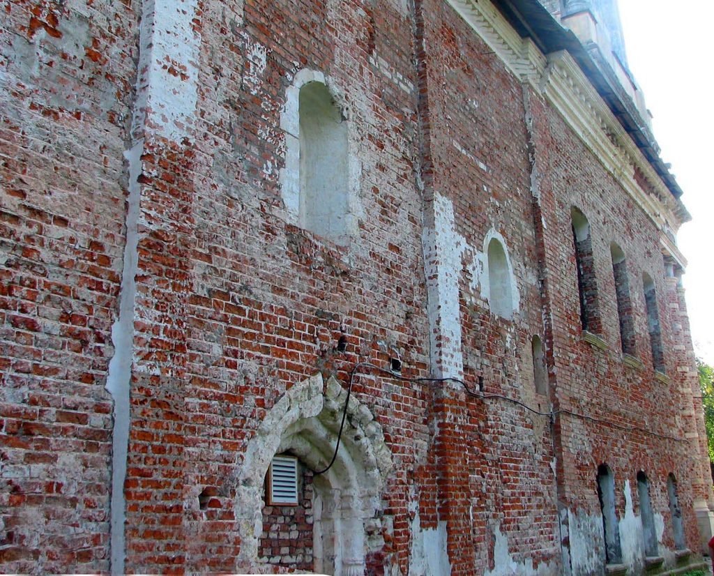 Московская область, г. Верея. Собор Рождества Христова. Осень 2008.