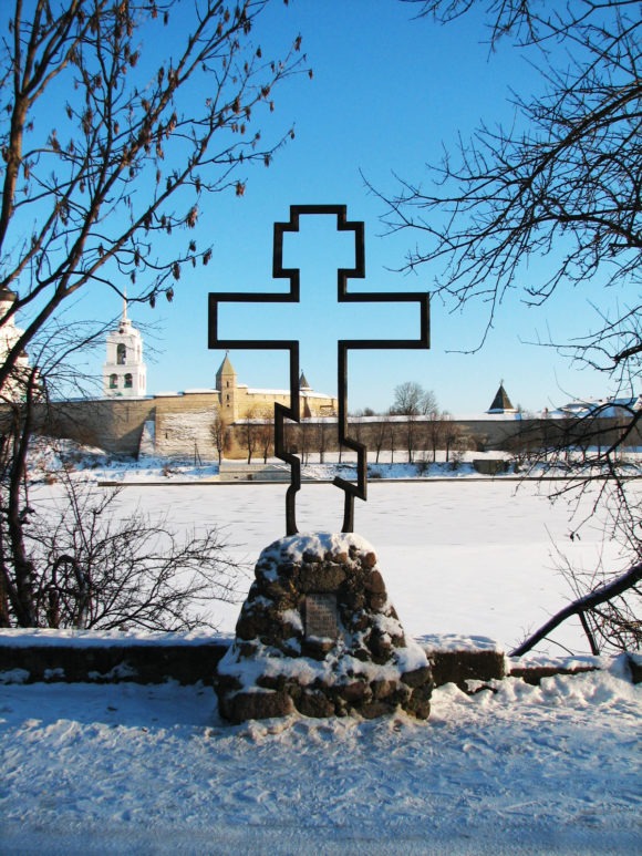 г. Псков. Вид на Кремль через Ольгин Крест. Зима 2009.