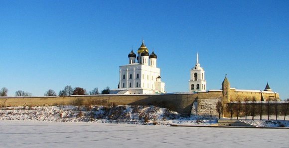Псковский кремль-кром. Зима 2009.