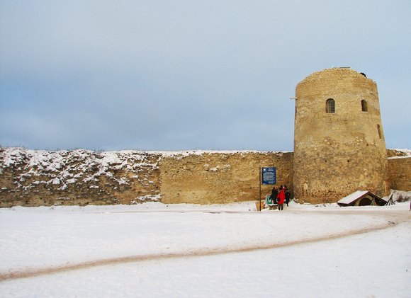 Псковская область, Печорский район, Изборская крепость. Зима 2009.