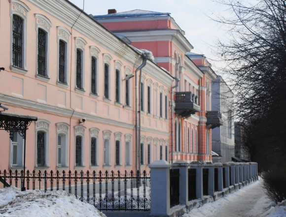 Историко-художественный музей в Серпухове. Весна 2012.