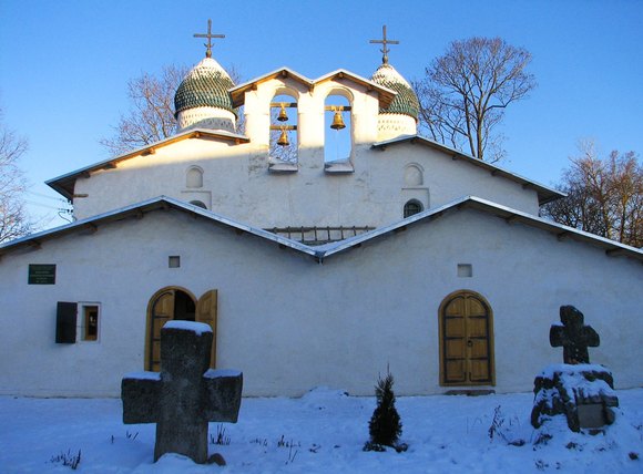 г. Псков. Церковь Покрова Пресвятой Богородицы от Пролома. Зима 2009.