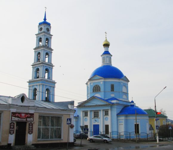 Московская область, г. Кашира. Церковь Введения Пресвятой Богородицы во Храм. Весна 2012.