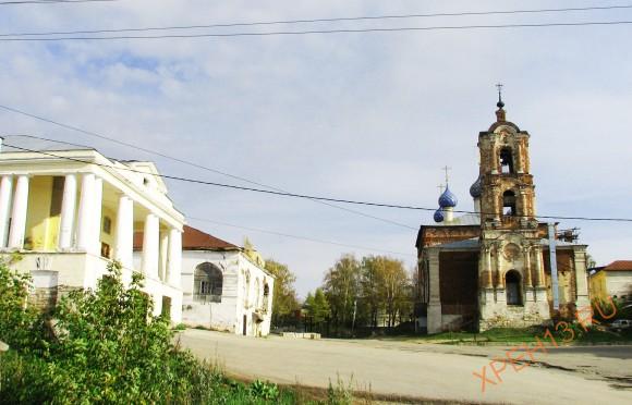 Рязанская область, г. Касимов. Церковь Успения Пресвятой Богородицы . Осень 2012. Рязанская область, г. Касимов. Церковь Успения Пресвятой Богородицы . Осень 2012.