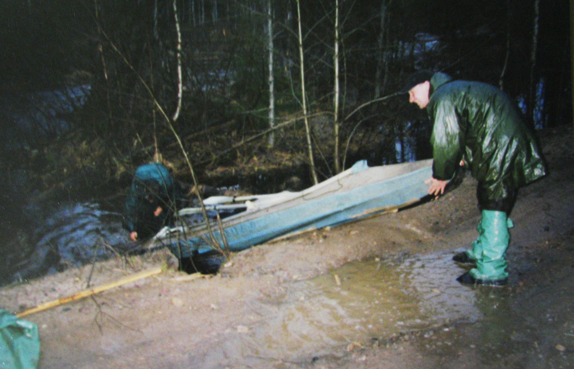 р. Кузьма Подпорожский район Ленинградской области. Весна 2005.
