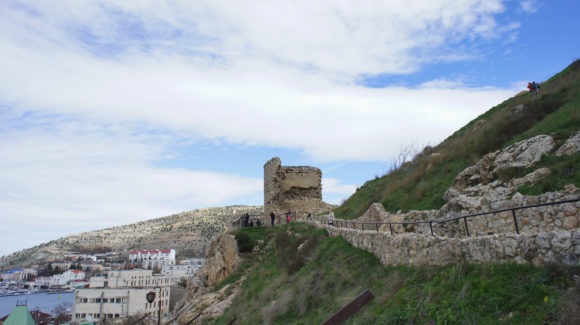 Украина, Крым. Севастополь, Балаклава. Весна 2013.