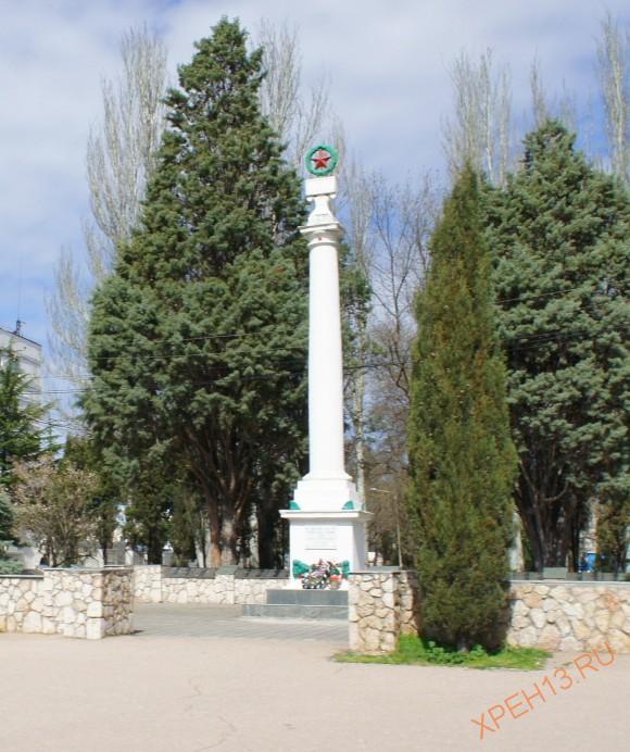 Украина, Крым. Севастополь, Балаклава. Весна 2013.
