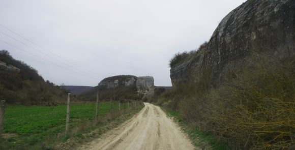 Украина, Крым, Бахчисарайский район, Эски́-Керме́н. Весна 2013.