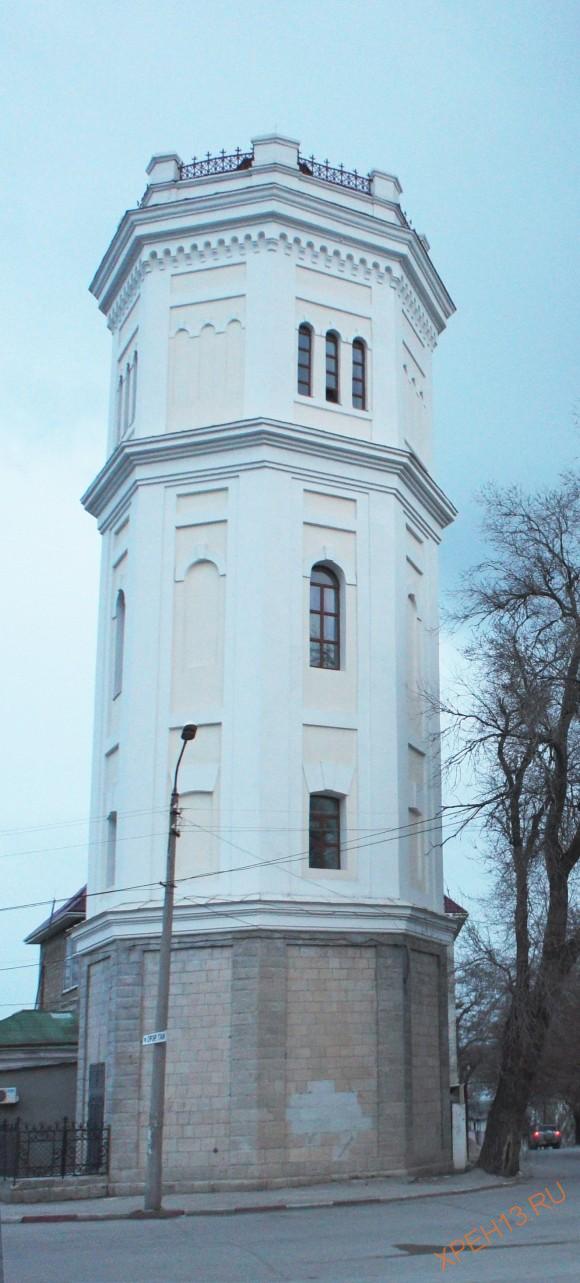 Украина, Крым, г. Феодосия. Весна 2013.