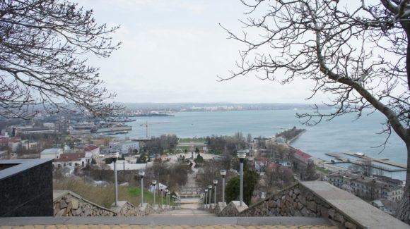 Украина, Крым, г. Керчь. Весна 2013.