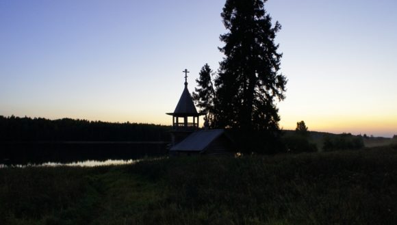 Карелия, Медвежьегорский район, д. Узкие. Лето 2013.