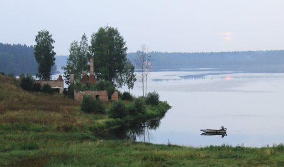 Ленинградская область, Лодейнопольский район, д. Старая Слобода. Лето 2013.