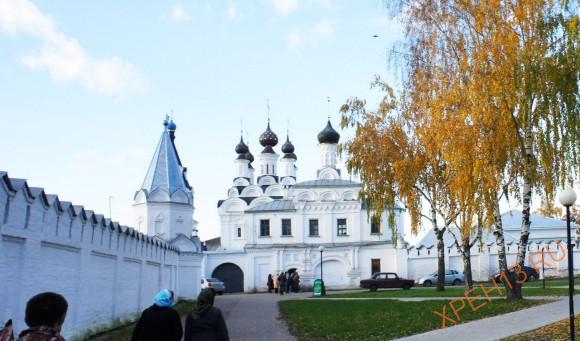 Владимирская область, г. Муром, Благовещенский монастырь. Осень 2013.
