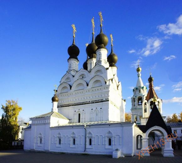 Владимирская область, г. Муром, Троицкий монастырь. Осень 2013.