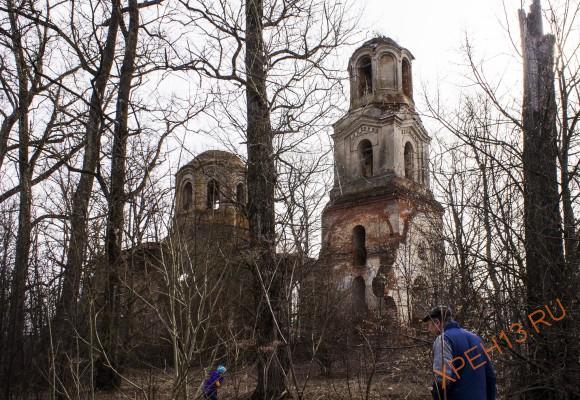 Калужская обл, Малоярославецкий р-н, д. Казариново. Весна 2014. Церковь Никиты Великомученика в Казариново, 1903-1904 гг.