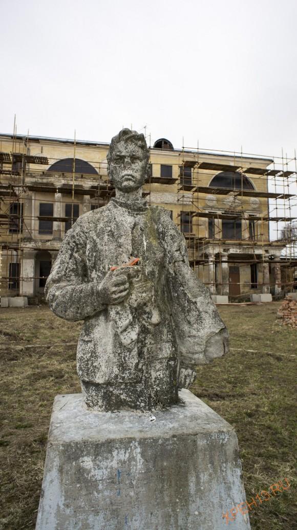 Усадьба Дубровка. Калужская область, Малоярославецкий район, с.Дубровка. Весна 2014.