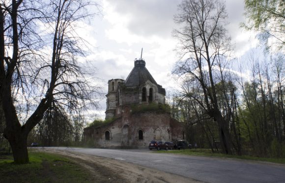 Тверская обл., Торжокский р-н, с. Глухово. Весна 2014.