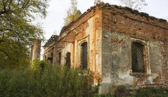 Тульская обл., Белевский р-н, с. Николо-Гастунь. Осень 2014.