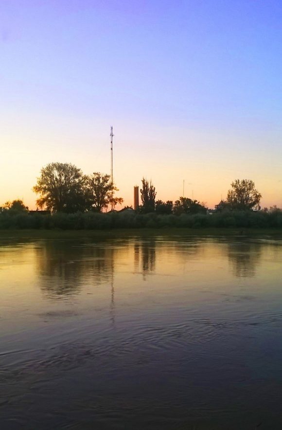 Главного Сулакского маяка.