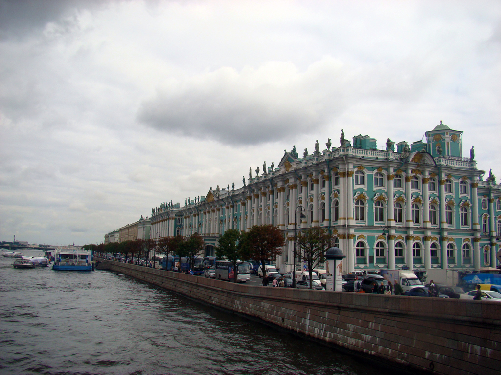Зимний дворец в Санкт-Петербурге.