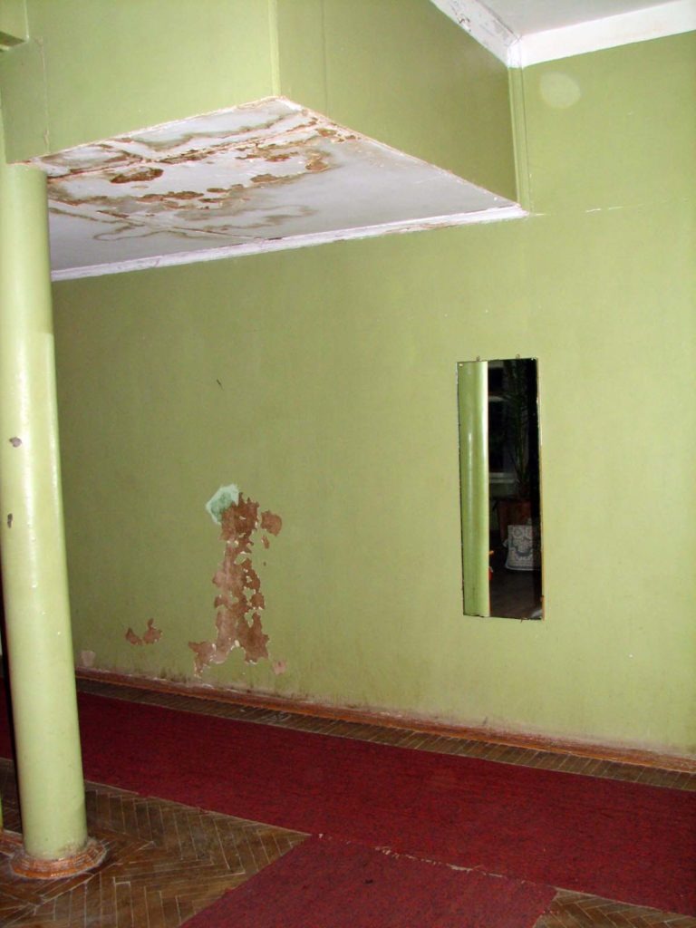 Гостиница "Волга" в г. Старица Тверской области. Ноябрь 2008.